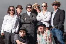 Jindra Holubec Y Amigos pokřtí nové album